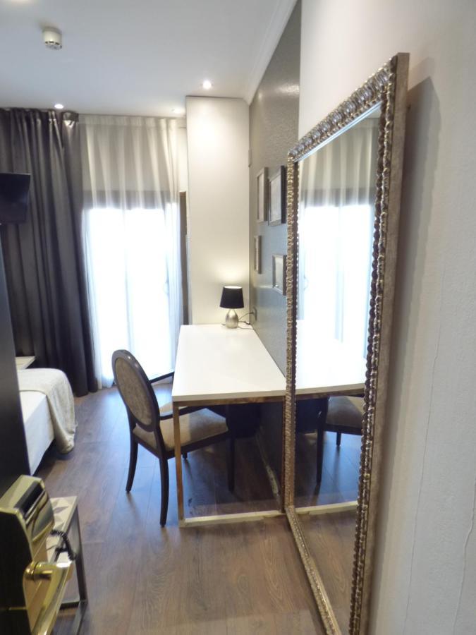 Moderno Hotel Barcelona Ngoại thất bức ảnh
