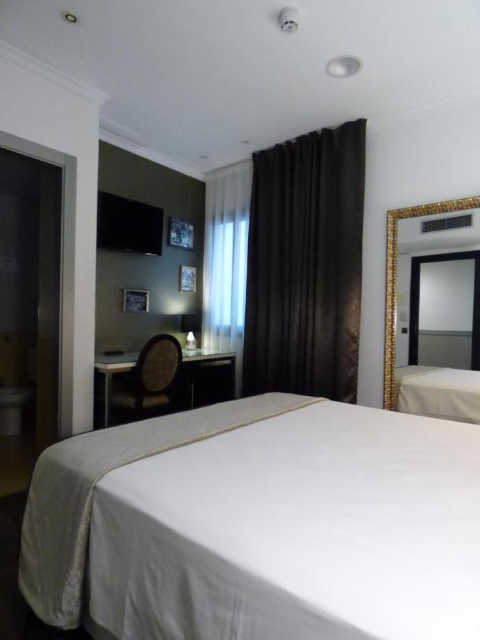 Moderno Hotel Barcelona Ngoại thất bức ảnh