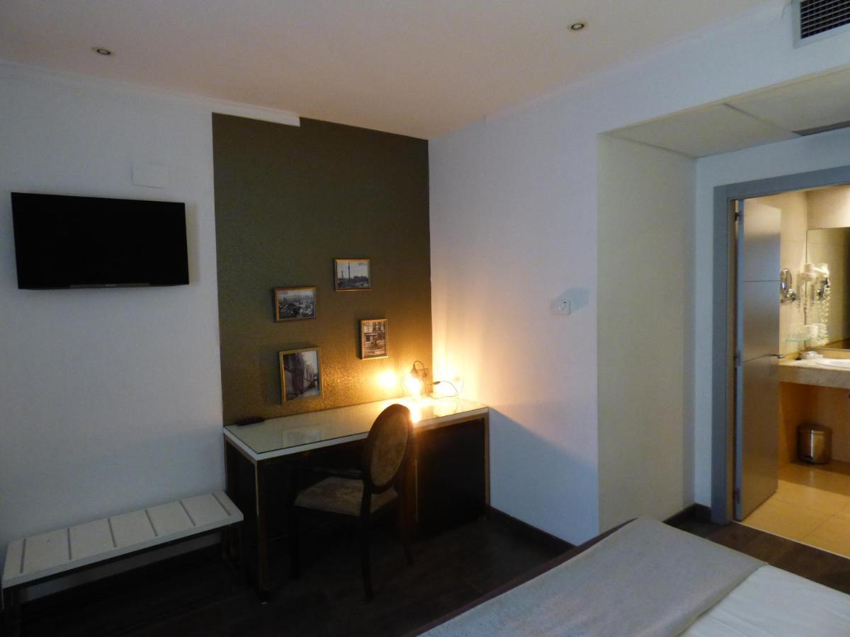 Moderno Hotel Barcelona Ngoại thất bức ảnh