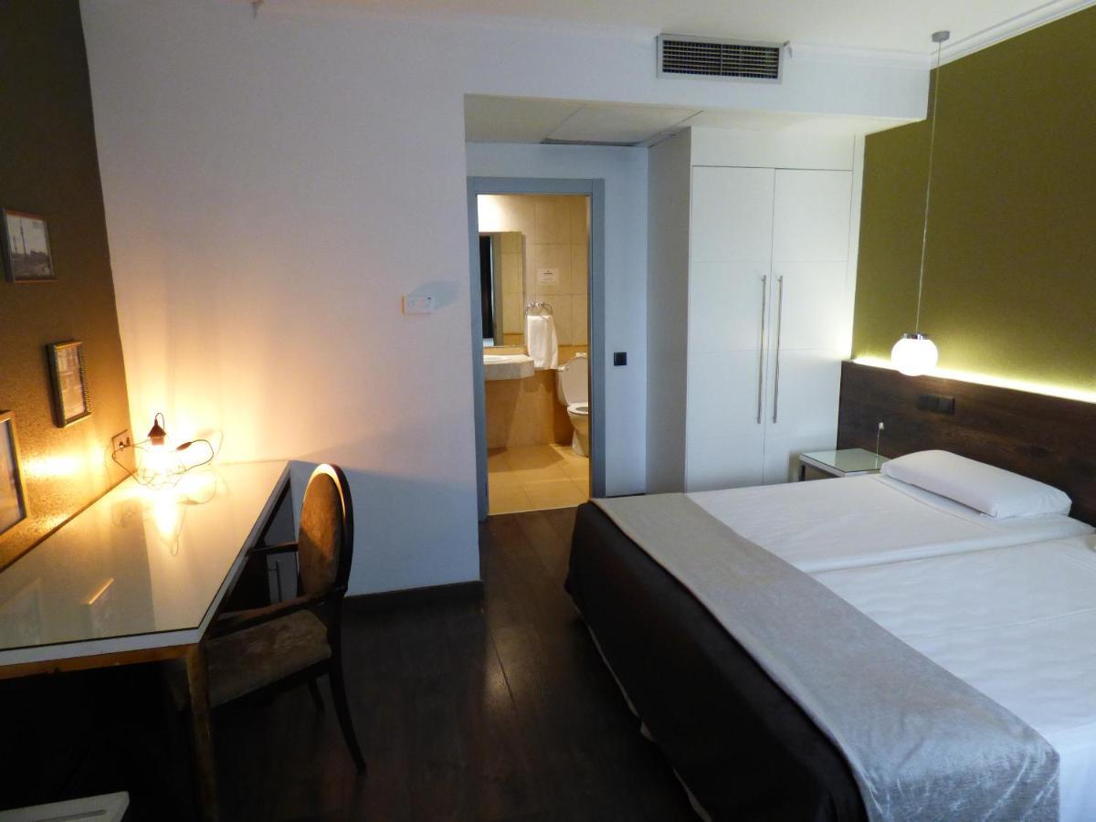 Moderno Hotel Barcelona Ngoại thất bức ảnh