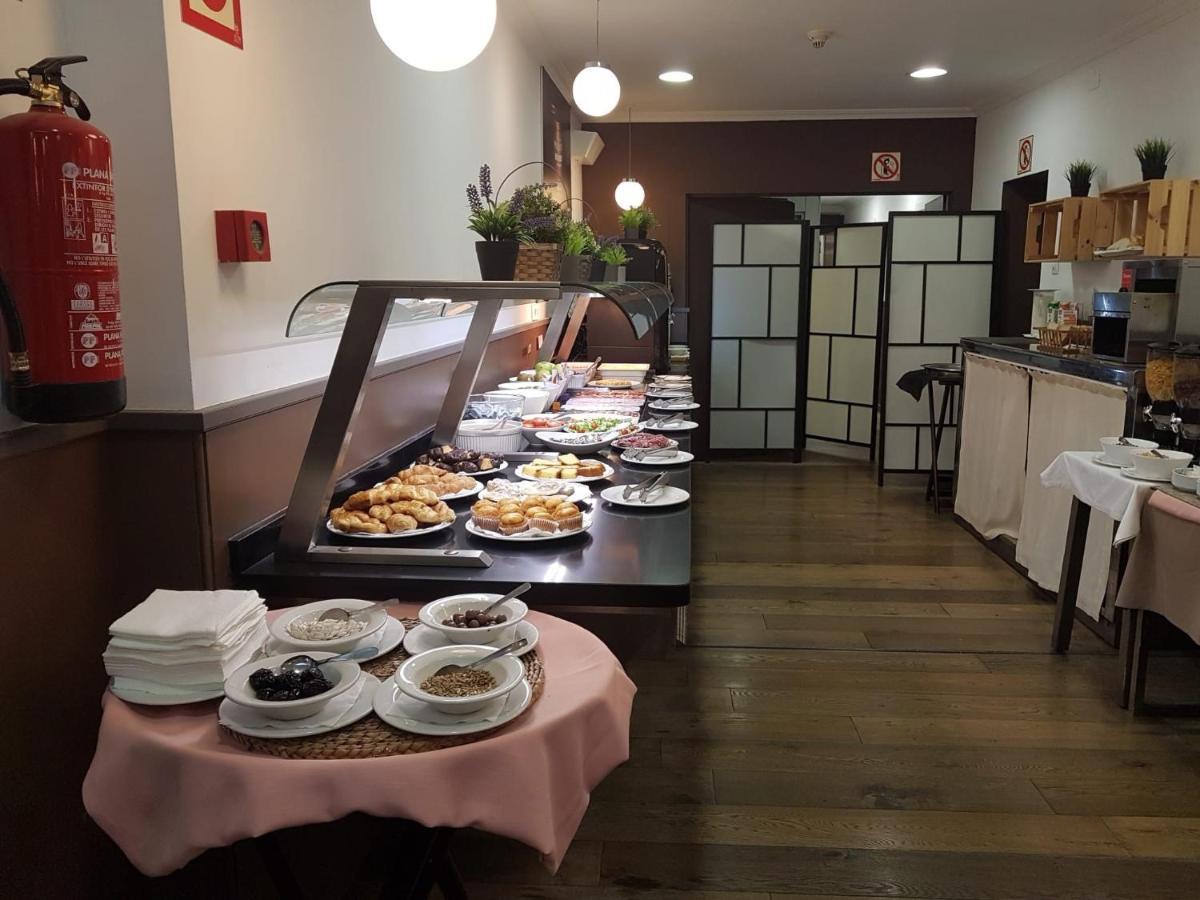 Moderno Hotel Barcelona Ngoại thất bức ảnh