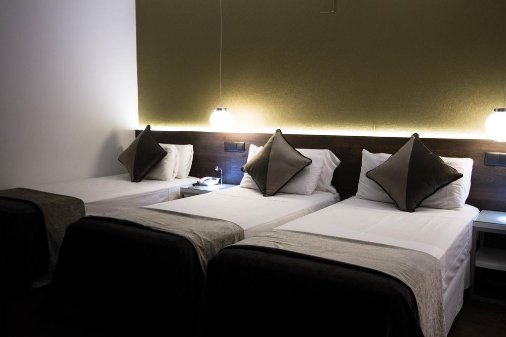 Moderno Hotel Barcelona Ngoại thất bức ảnh