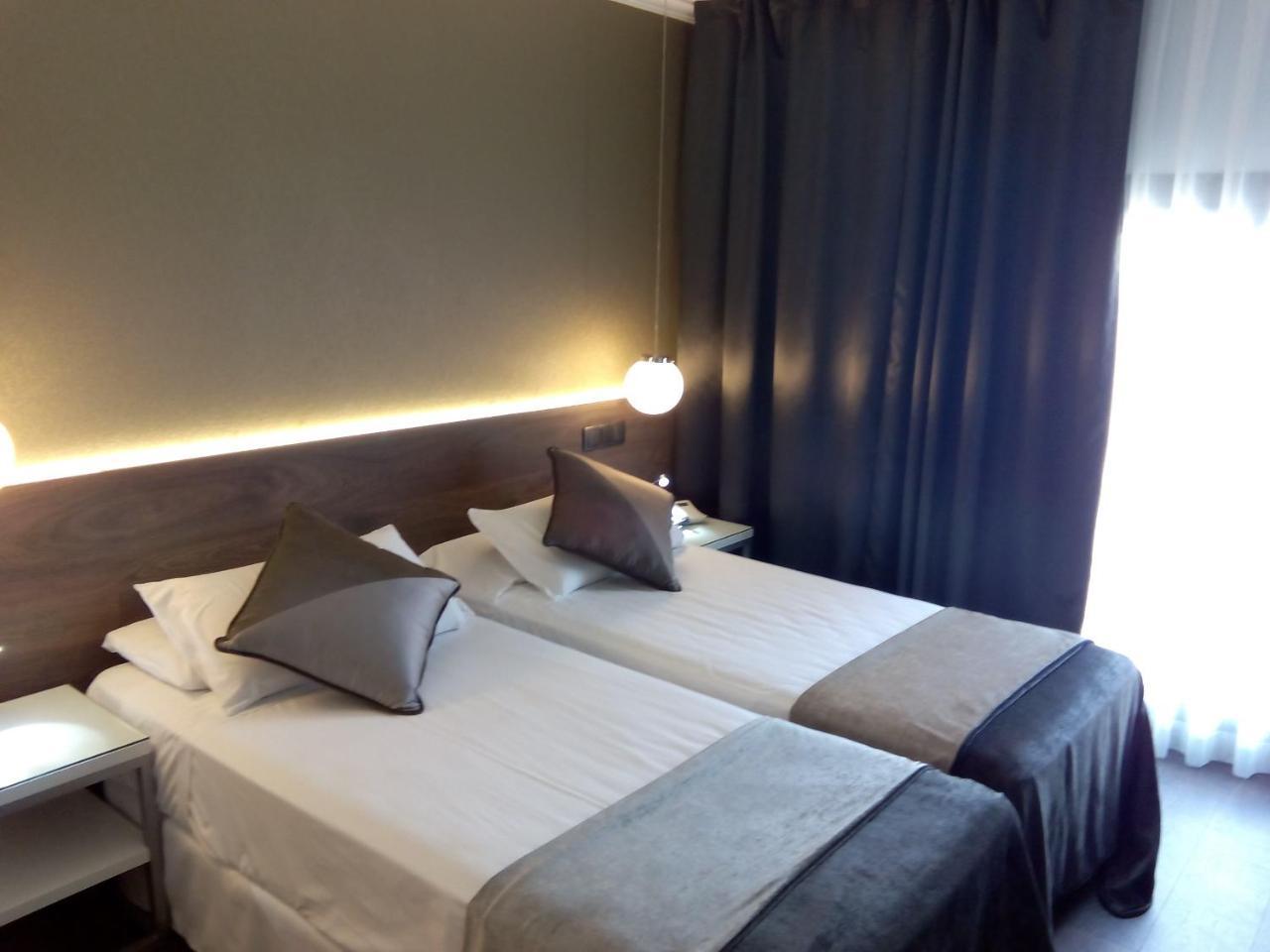 Moderno Hotel Barcelona Ngoại thất bức ảnh