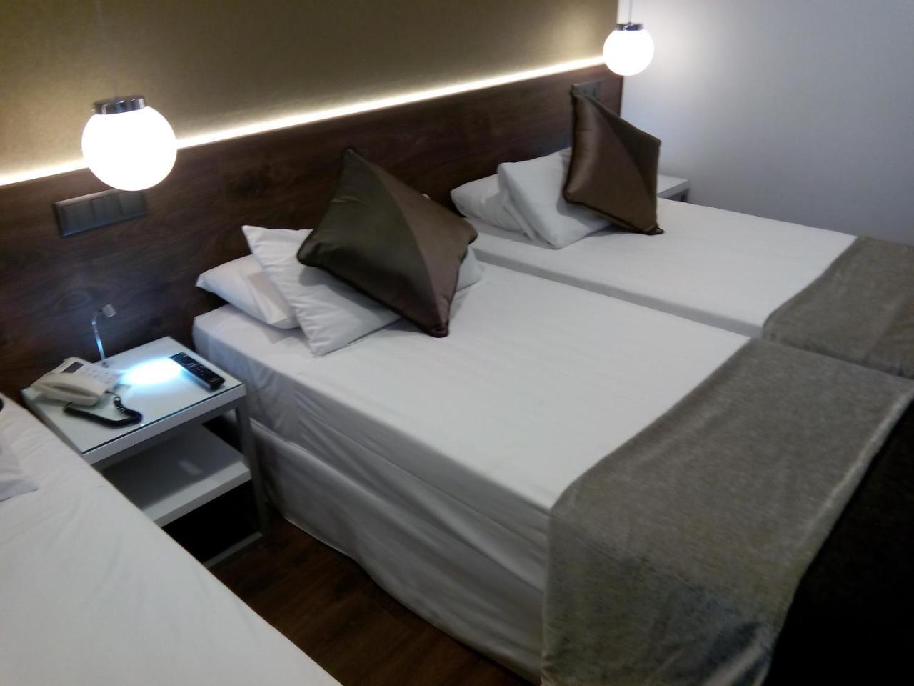 Moderno Hotel Barcelona Ngoại thất bức ảnh