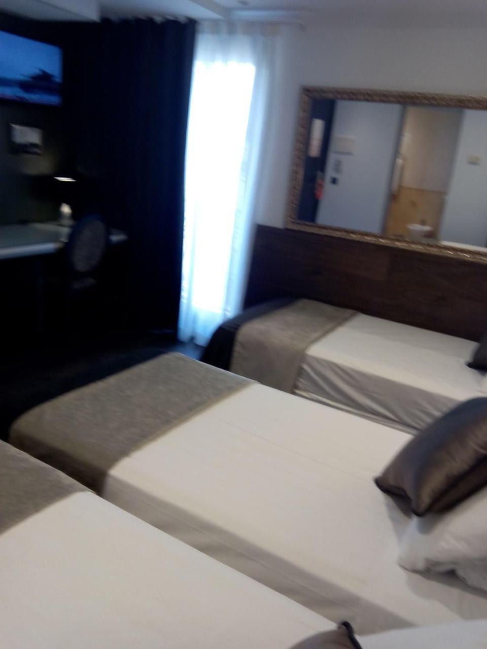 Moderno Hotel Barcelona Ngoại thất bức ảnh